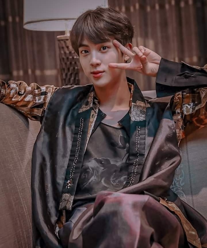 Jin ❤️