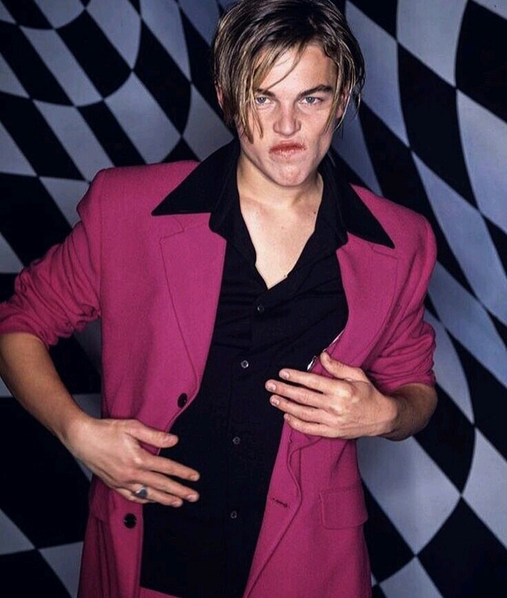 sexy Leo