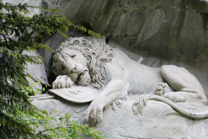 The Lion Monument!