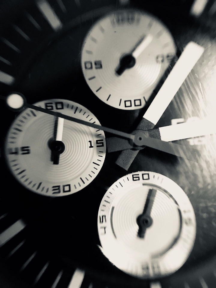 monochrome