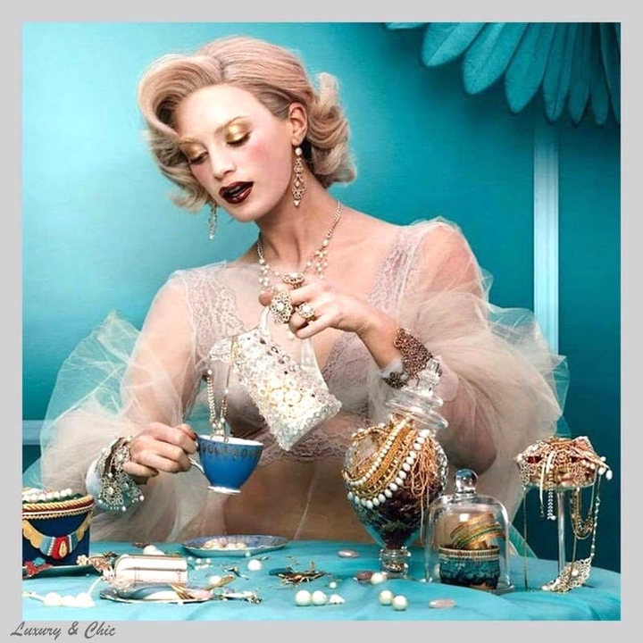 Luxury Luxurious fashion style art