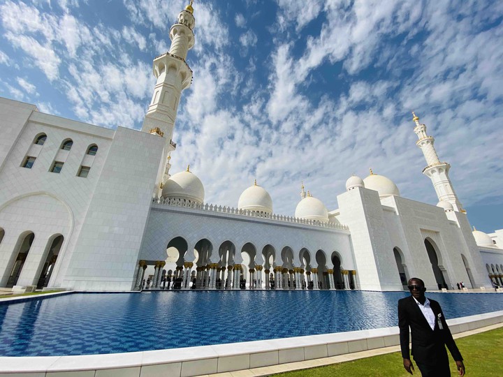 Sheikh Zayed Mosque