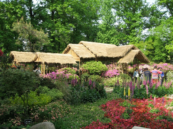 Nursery Hut