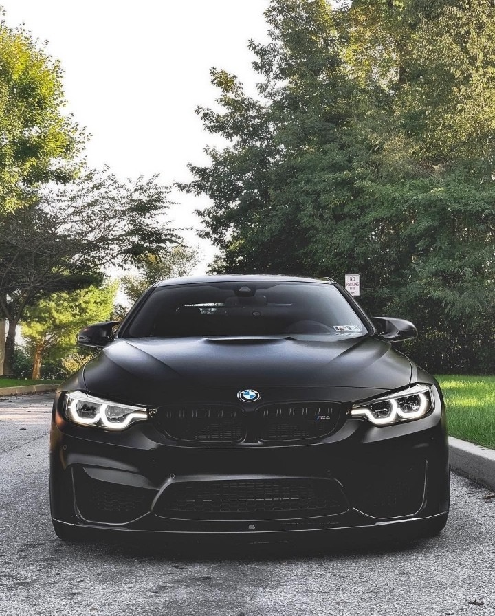 bmw m4 f82 schwarz matt