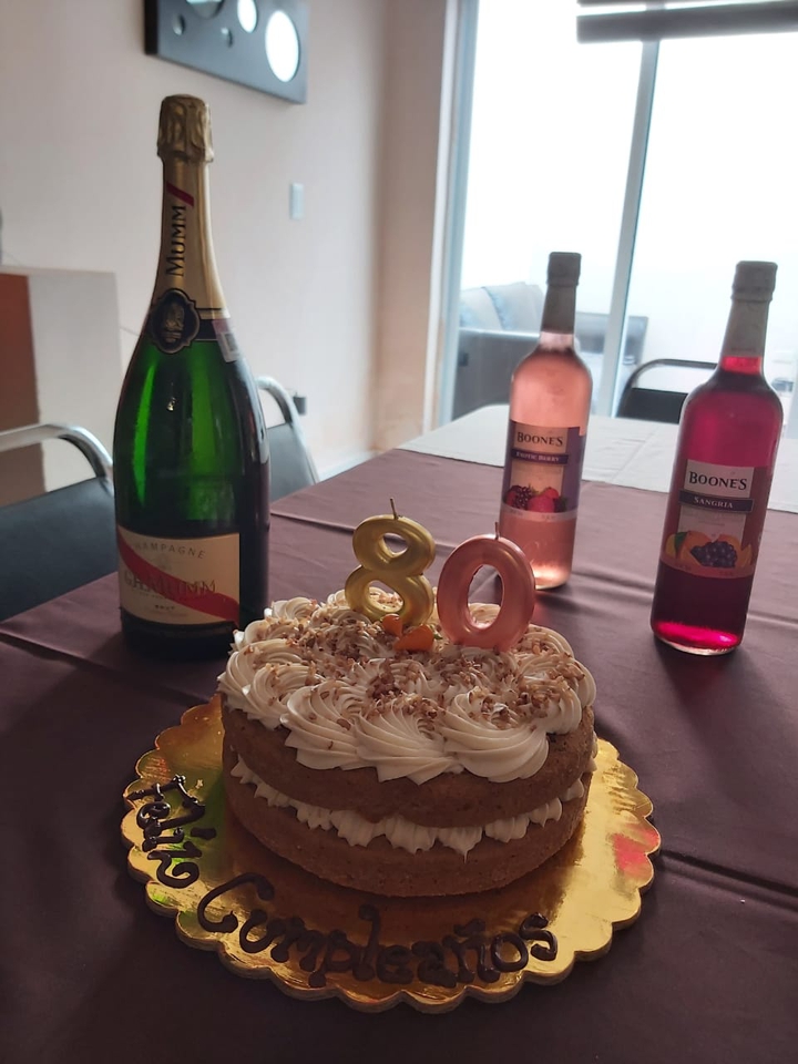 cumpleaños de la Nona