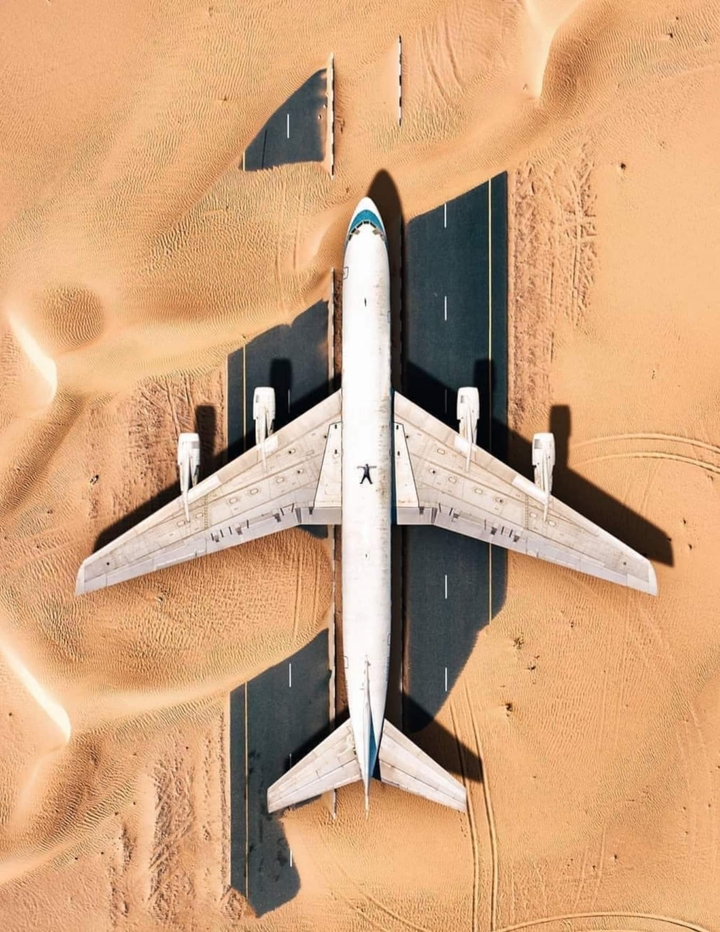✈✈