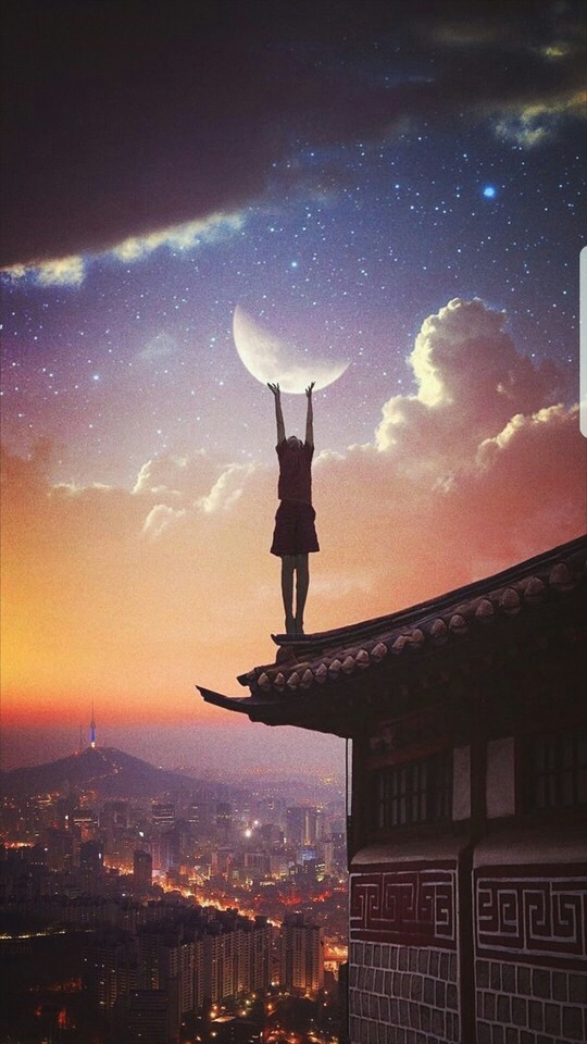 MOON