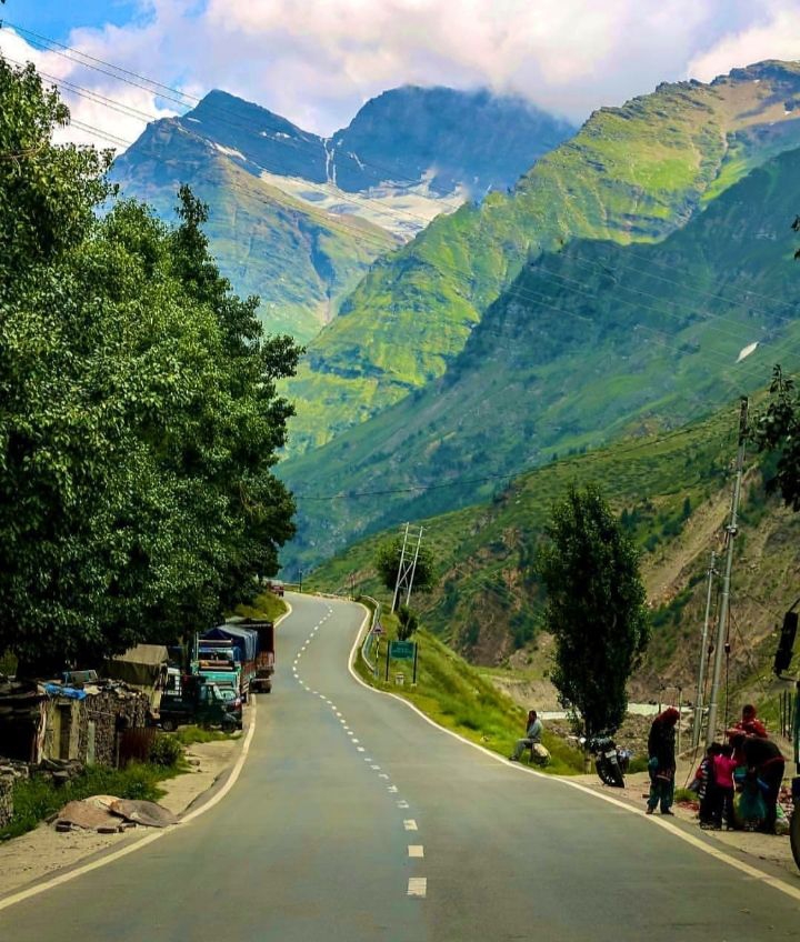 Road to nature