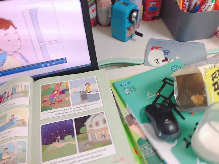 먹으면서 공부중