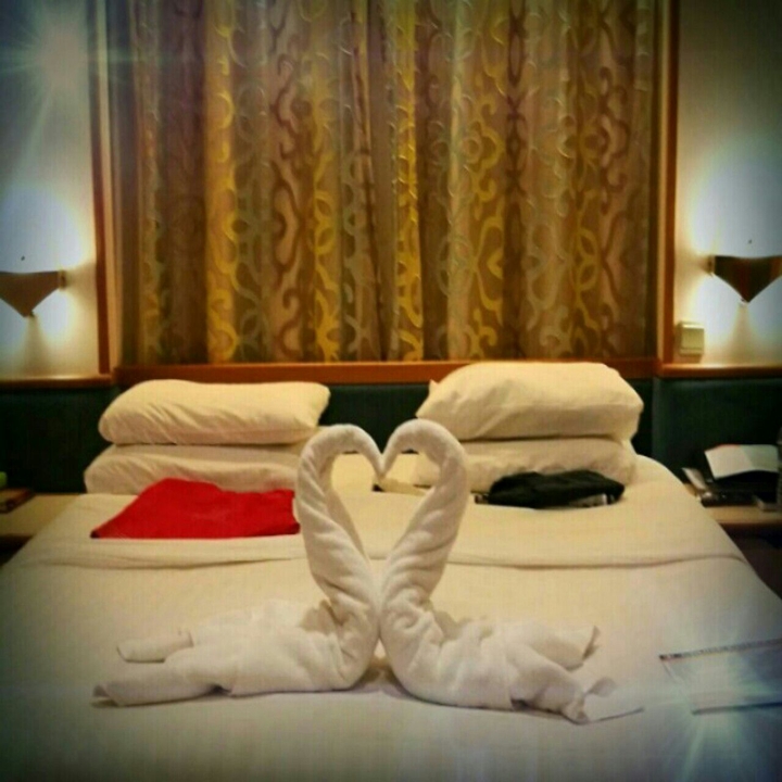 Romantic room