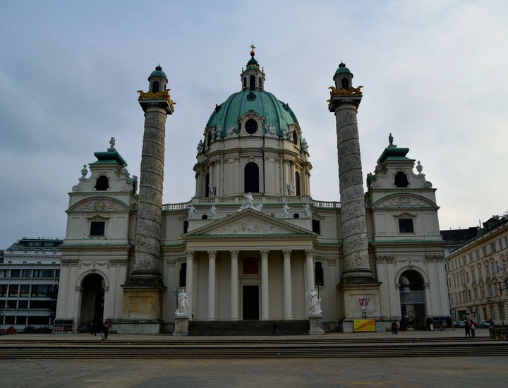 Vienna 13