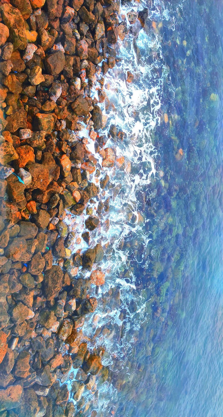 splashing water