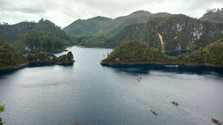 Los lagos de montebello