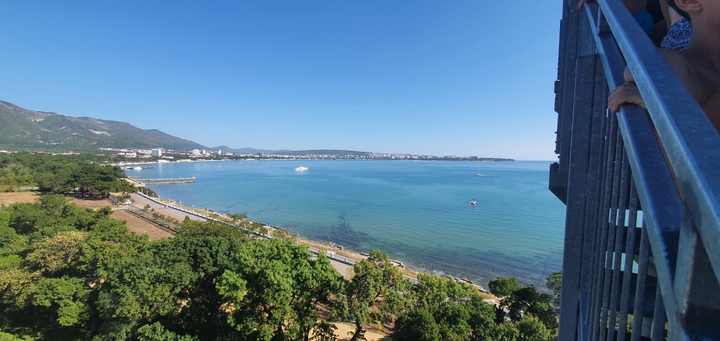 море