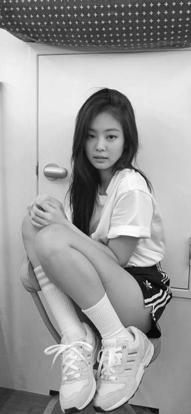BLACKPINK Jenny Singer