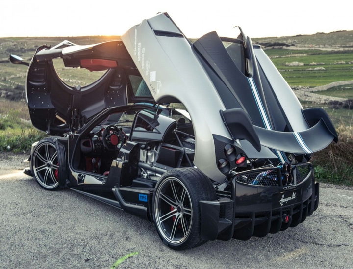 Pagani Huayra