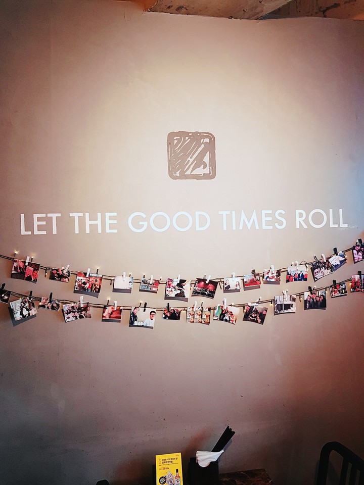 LET THE GOOD TIMES ROLL
