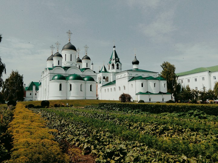 храм