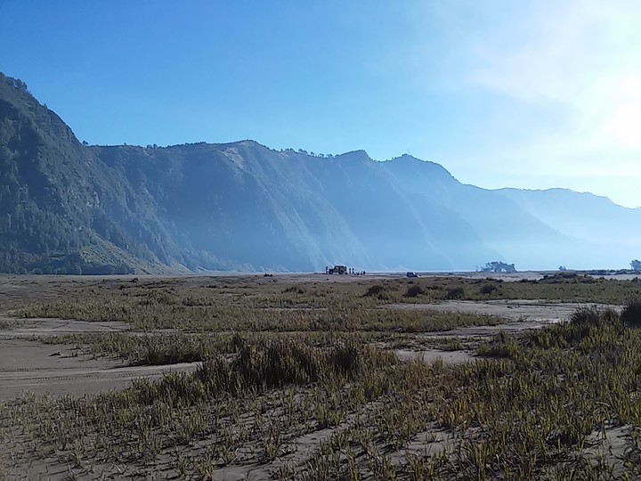 landscape between mountains