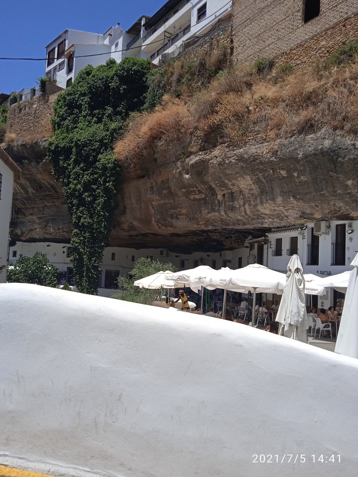 Setenil de las Bodegas