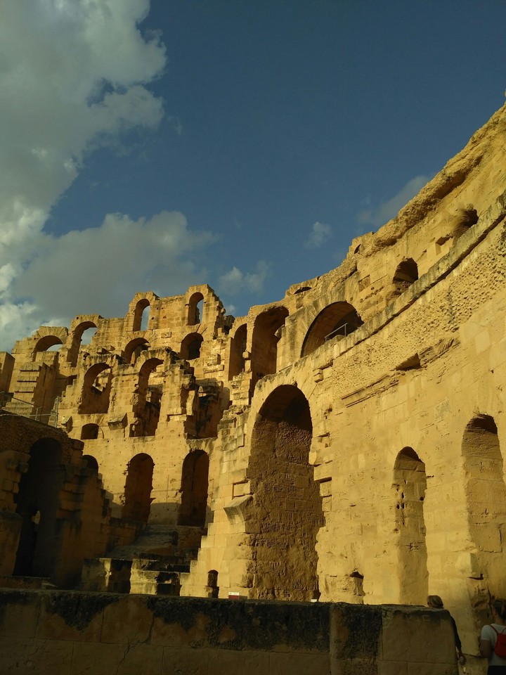 El-Jem Amphiteatre() Амфитеатр Эль-Джемa