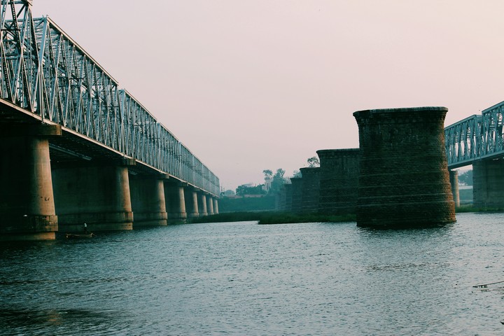 #path #bridgebetweenplaces #canon700d