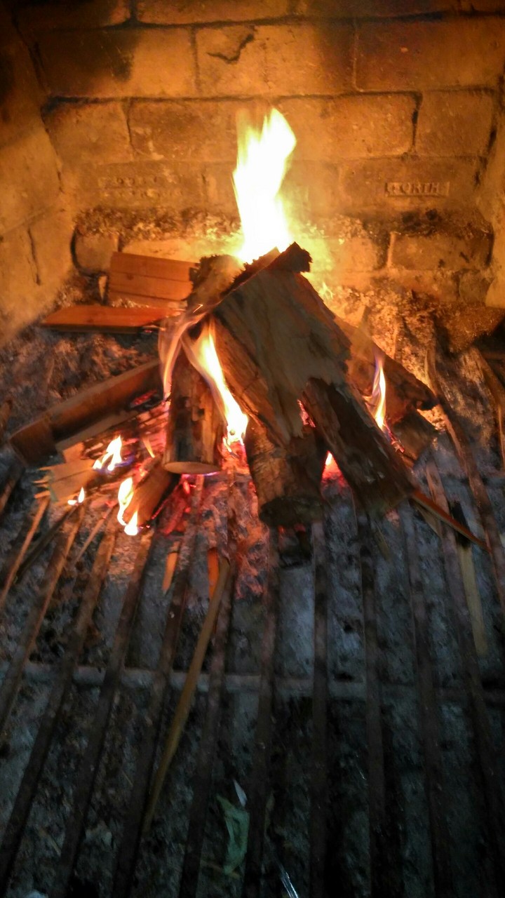 огонь в камине