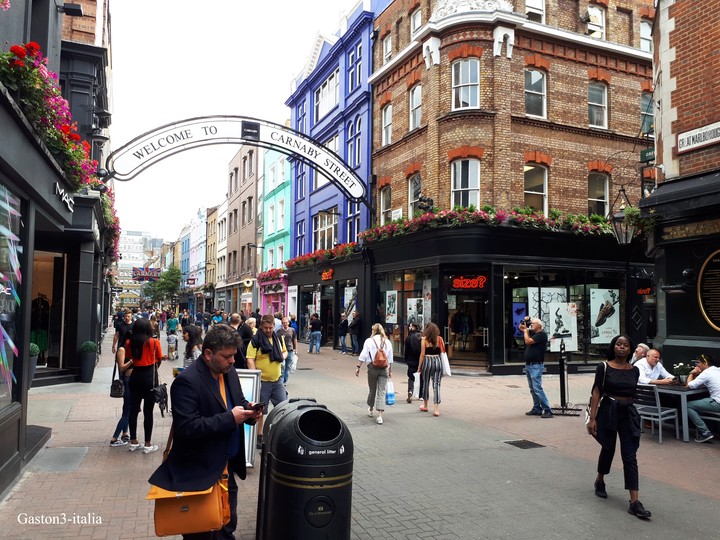 London Street