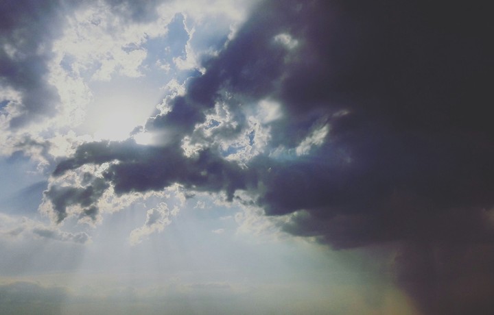 ☁