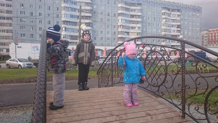 моих три племяника и племяница максим никита и варвара