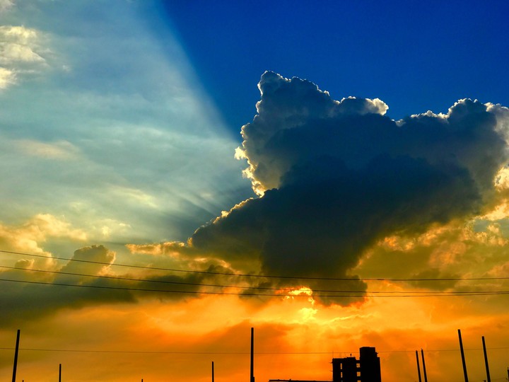 Cloud breaks
