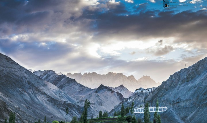Mystic Mountains