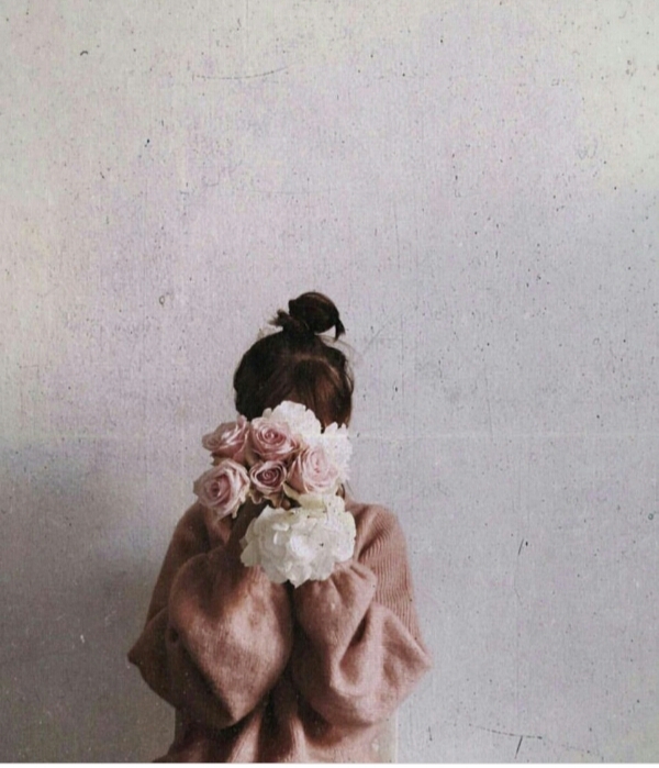girle with flower