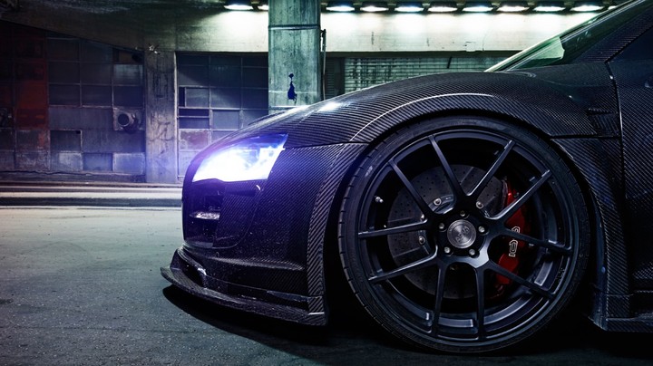 Audi R8