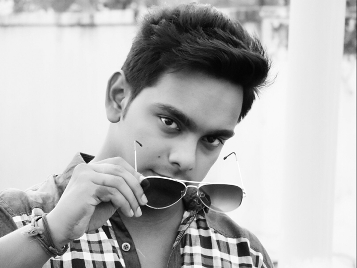 eyes says everything