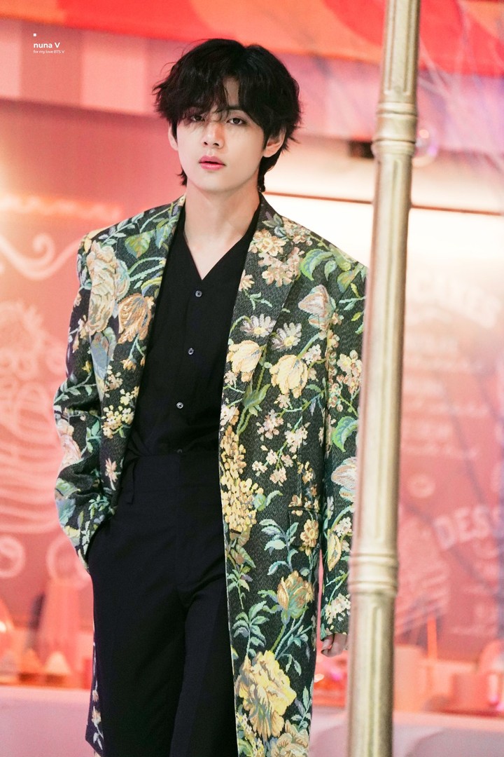 Bts_V