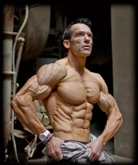 BODYBUILDER