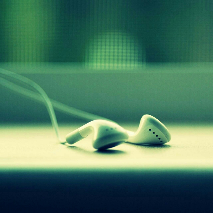 hear some music