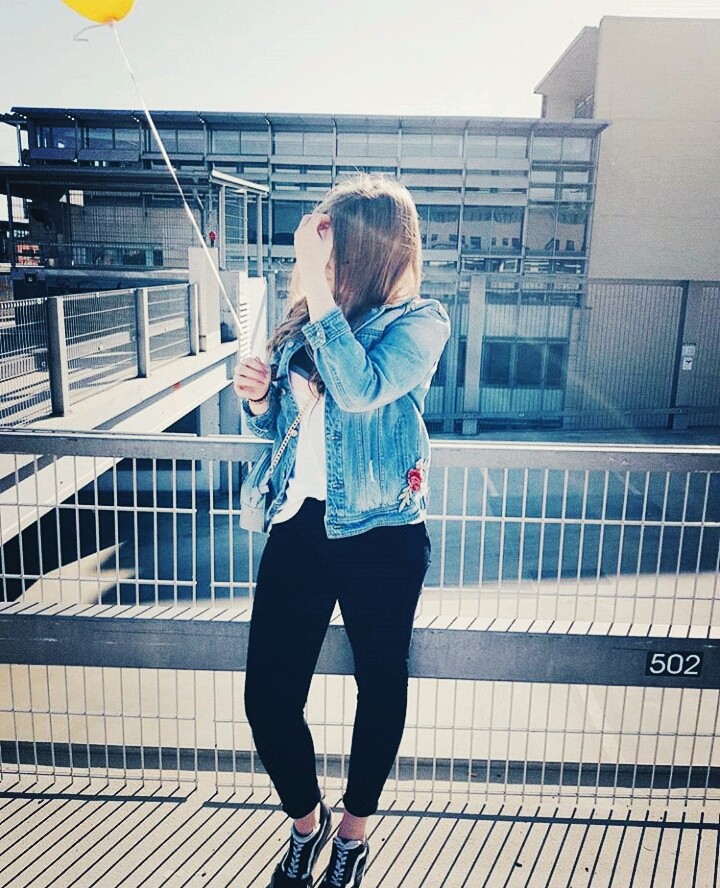 a sunny day✨