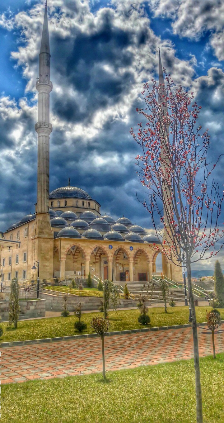 KASTAMONU KUZEYKENT ULU CAMİİ
