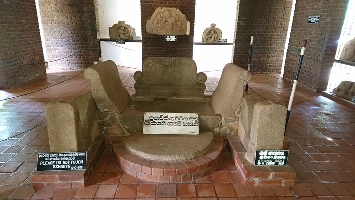 Gal Asanaya