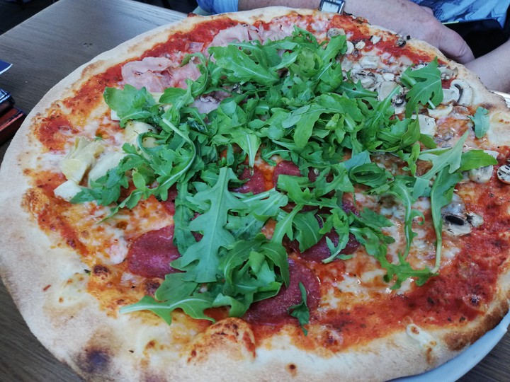 Pizza Rucola