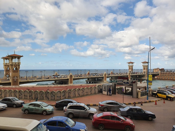 Busy street by the sea