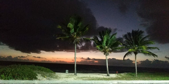 Amanhecer na praia