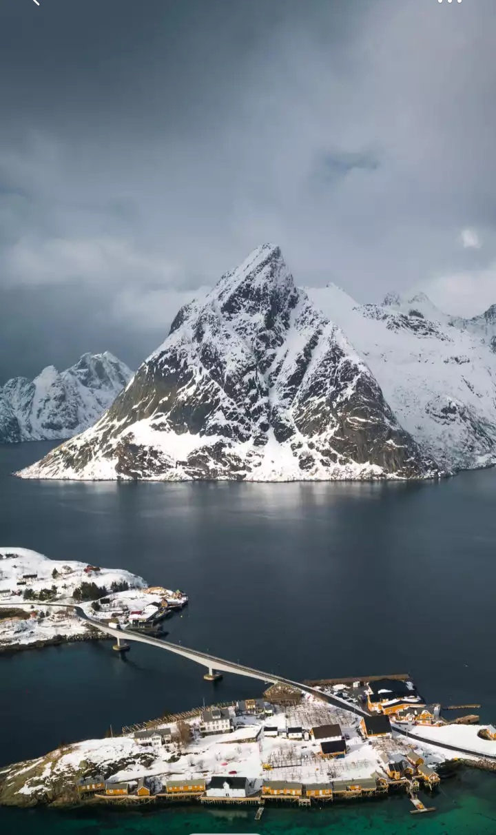 white mountain
