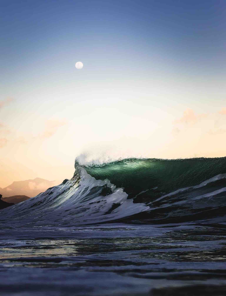 wave