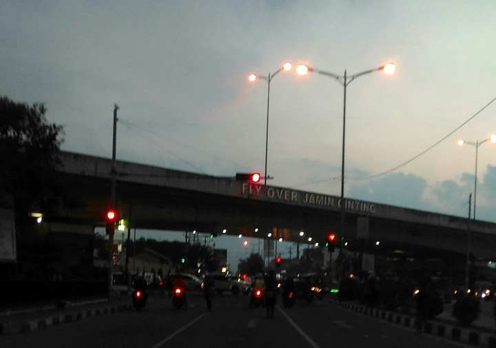 Fly Over Jamin Ginting
