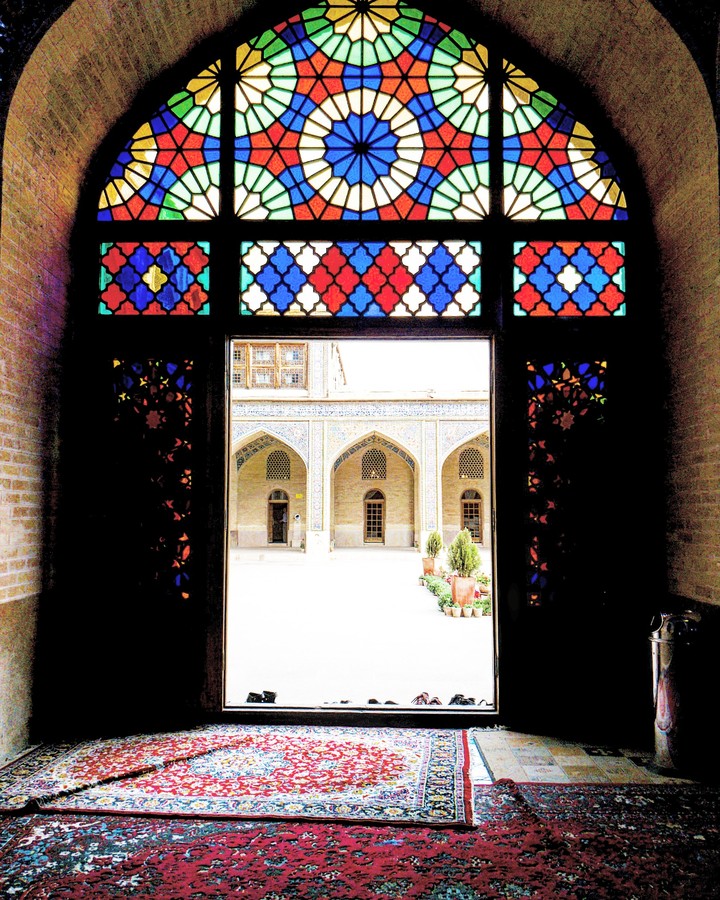 Nasir-ol-Molk mosque
