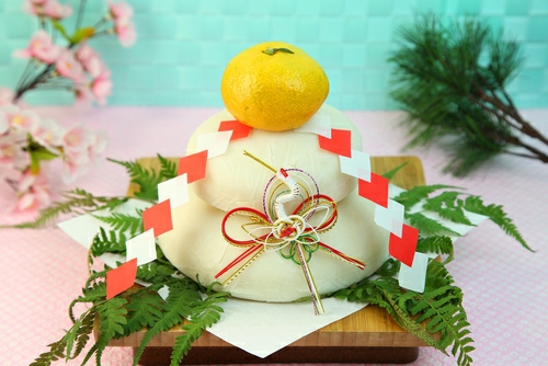 kagami mochi  New Year's display