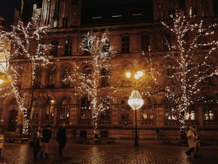 city ​​at night2